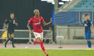 中国足球主教练是谁 国足主帅是谁